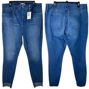New Good American Plus Size Good Waist Medium Wash Step Hem Skinny Jeans